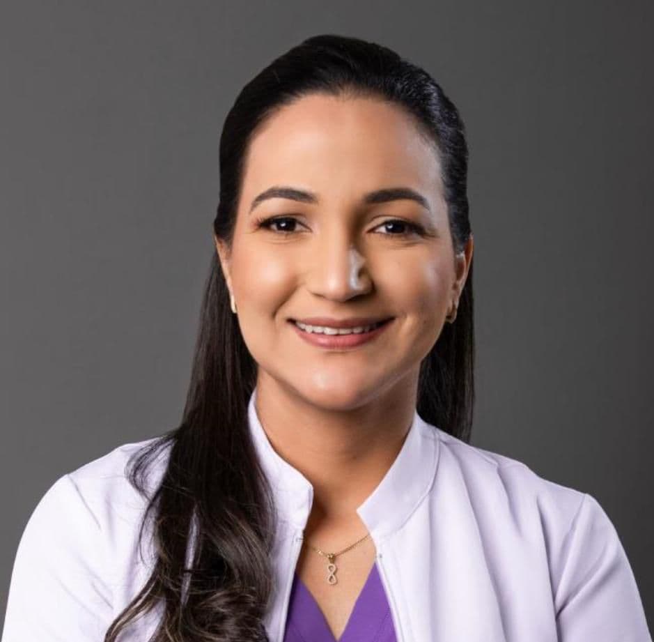 Dra. Yaniris Robles Rodríguez