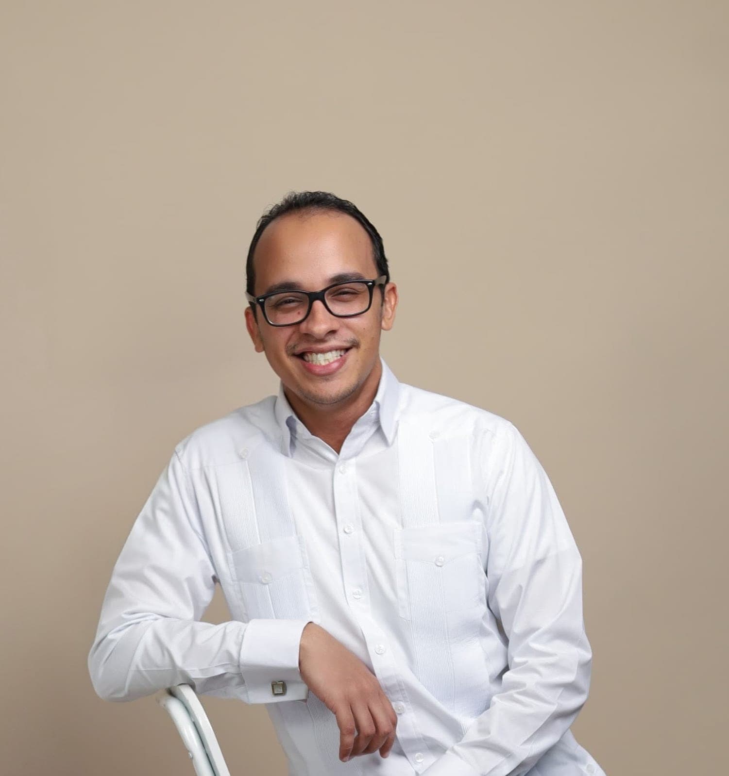 Dr. Yeison Reyes Burgos