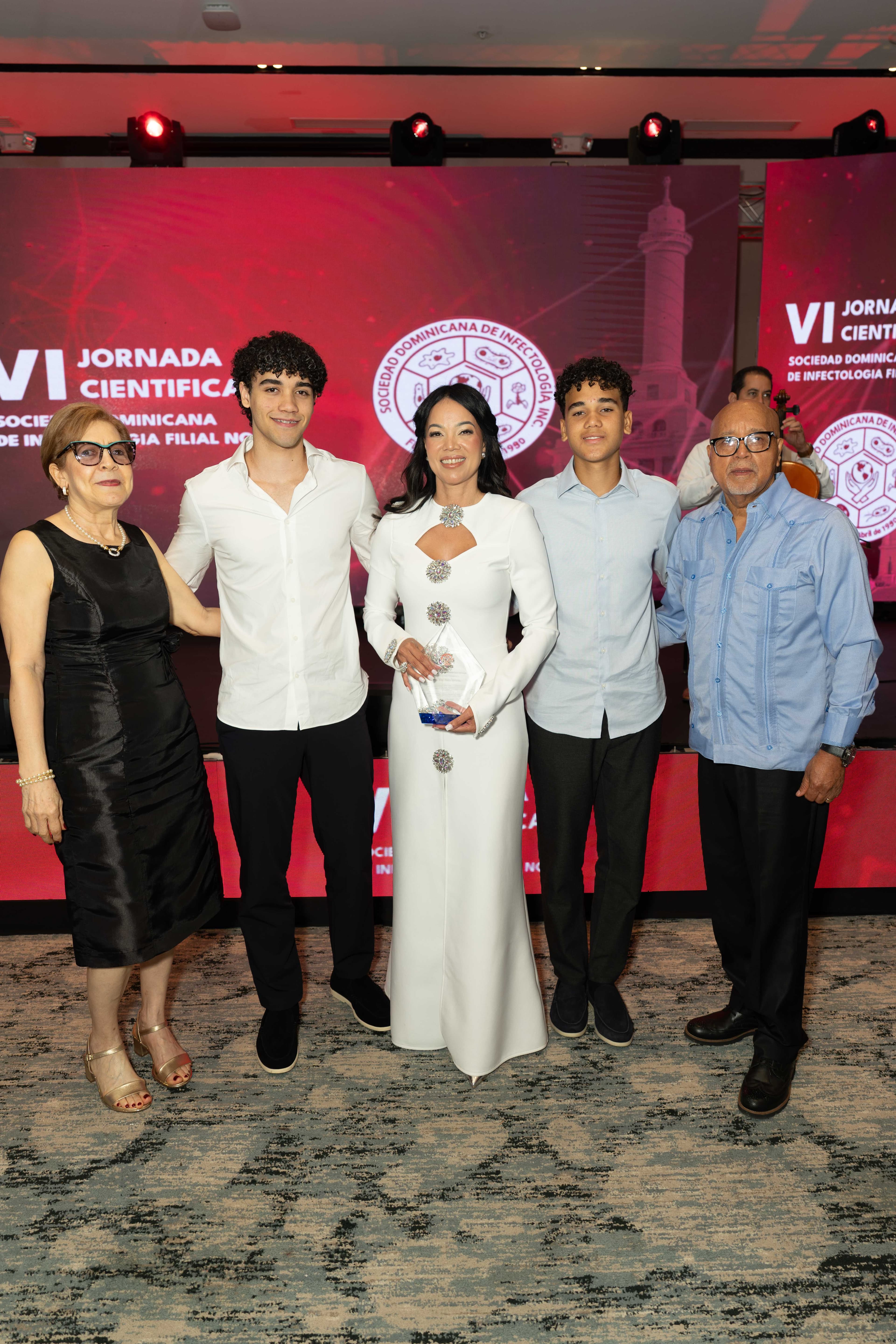 Reconocimiento Dra. Anny Hernández